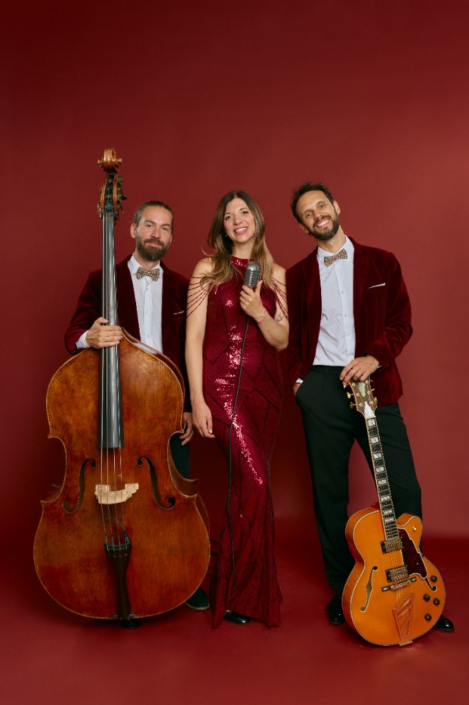The Jazz Silhouettes trio in burgundy velvet